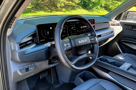 2026 Kia EV9 - View 4