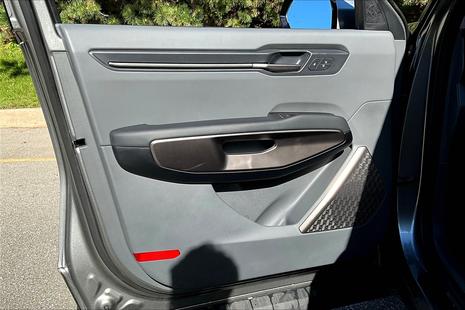 2026 Kia EV9 - View 2