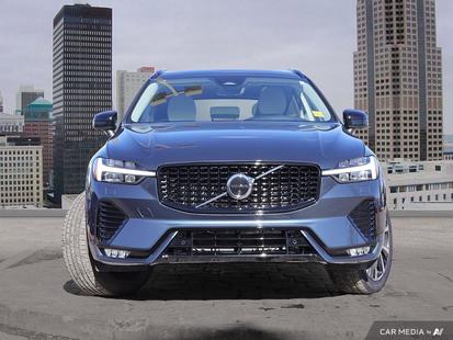 2025 Volvo XC60 - View 3