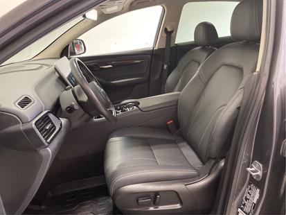 2023 VinFast VF 8 - View 3