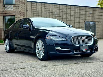 2017 Jaguar XJ