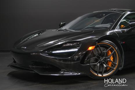 2025 McLaren 750S - View 3