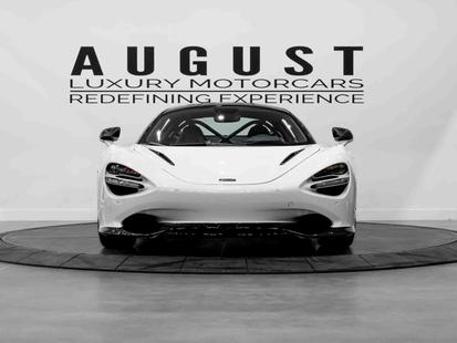 2024 McLaren 750S - View 2