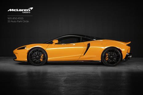2022 McLaren GT