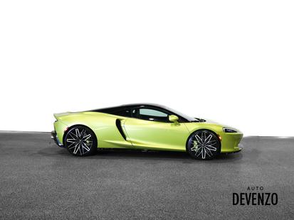 2023 McLaren GT - View 3