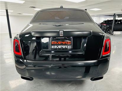 2020 Rolls-Royce Phantom - View 4