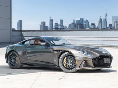 2023 Aston Martin DBS
