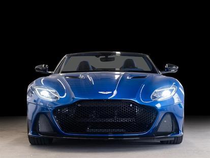 2022 Aston Martin DBS Volante