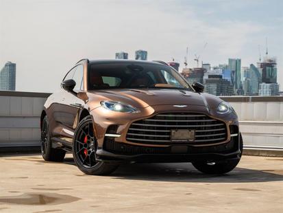 2025 Aston Martin DBX 707