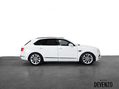 2018 Bentley Bentayga - View 4