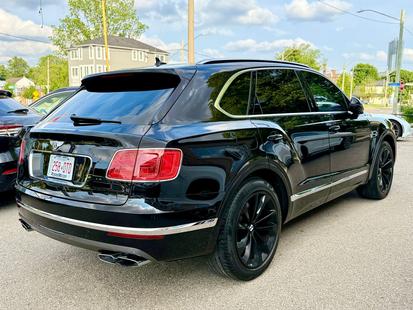 2020 Bentley Bentayga - View 4