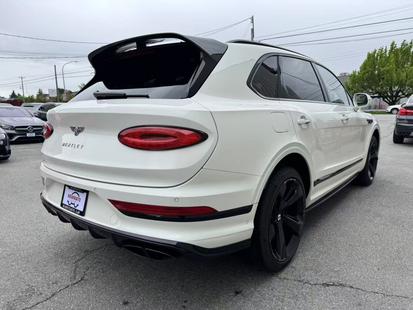 2021 Bentley Bentayga - View 4
