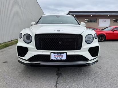 2021 Bentley Bentayga - View 2