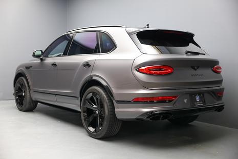 2023 Bentley Bentayga - View 2