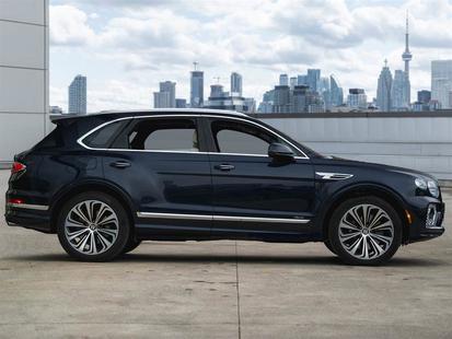 2023 Bentley Bentayga - View 3