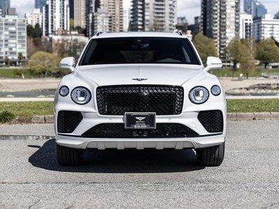 2024 Bentley Bentayga - View 3
