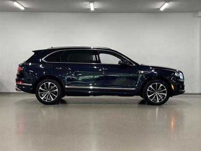 2023 Bentley Bentayga - View 3