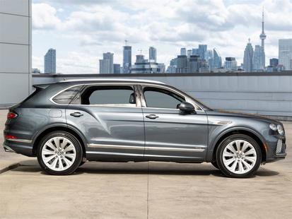 2024 Bentley Bentayga - View 3