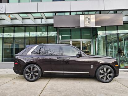 2020 Rolls-Royce Cullinan - View 2