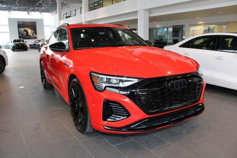 2024 Audi Q8 SUV