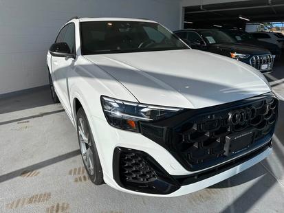 2024 Audi Q8 55 Progressiv SUV