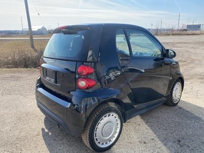 2013 smart fortwo - View 4