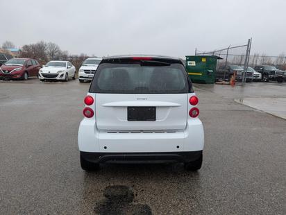 2015 smart fortwo - View 4
