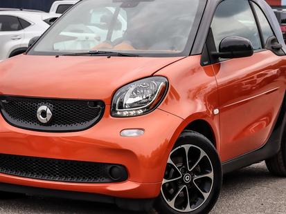 2016 smart fortwo - View 2