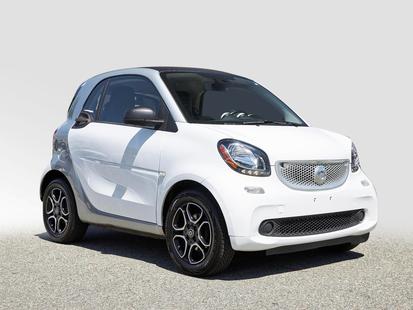 2016 smart fortwo - View 3