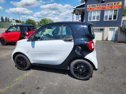 2017 smart fortwo - View 4