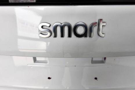 2016 smart fortwo - View 3
