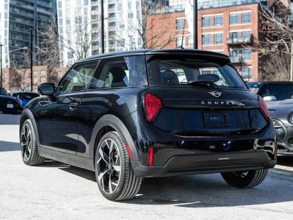 2025 MINI Cooper 3 Door - View 4