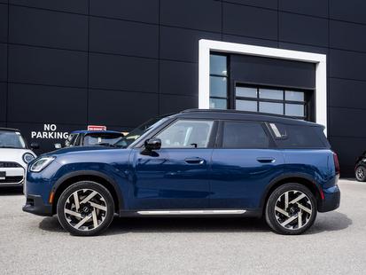 2025 MINI Countryman - View 3