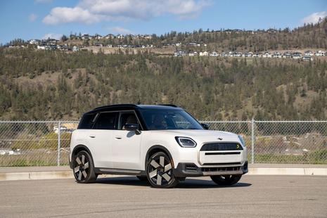 2025 MINI Countryman