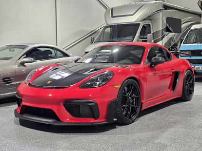 Porsche 718 Cayman GT4 RS coupe 2024