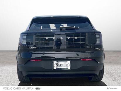 2025 Volvo EX30 - View 4
