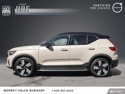 2025 Volvo EX40 - View 4