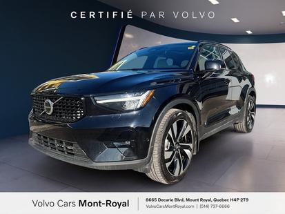 2025 Volvo XC40