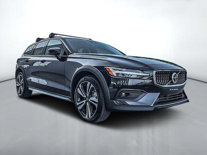2025 Volvo V60-Cross-Country