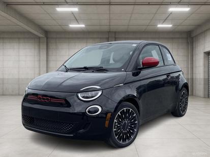 2025 FIAT 500e