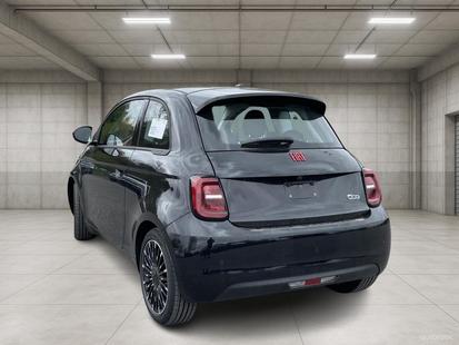 2025 FIAT 500e - View 3