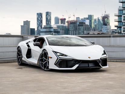 2024 Lamborghini Revuelto